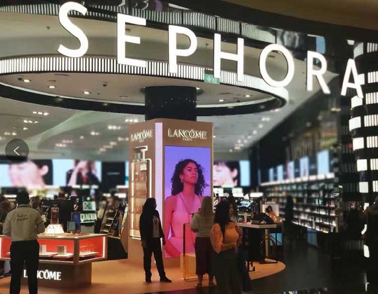 P2.5 LED Video Wall Sephora in Dubai Mall